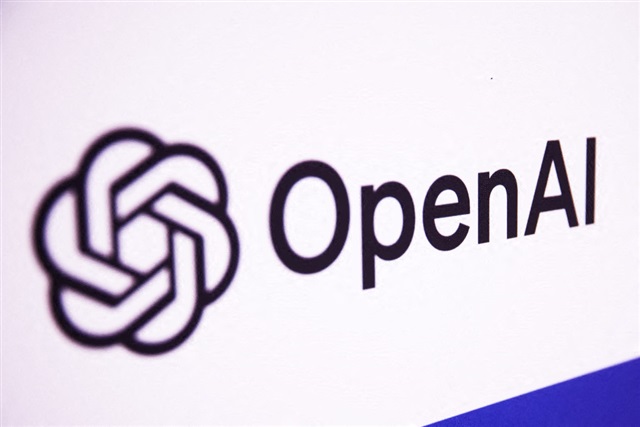 OpenAI战略转型，聚焦WindSurf之前与Anysphere的交易探索之路