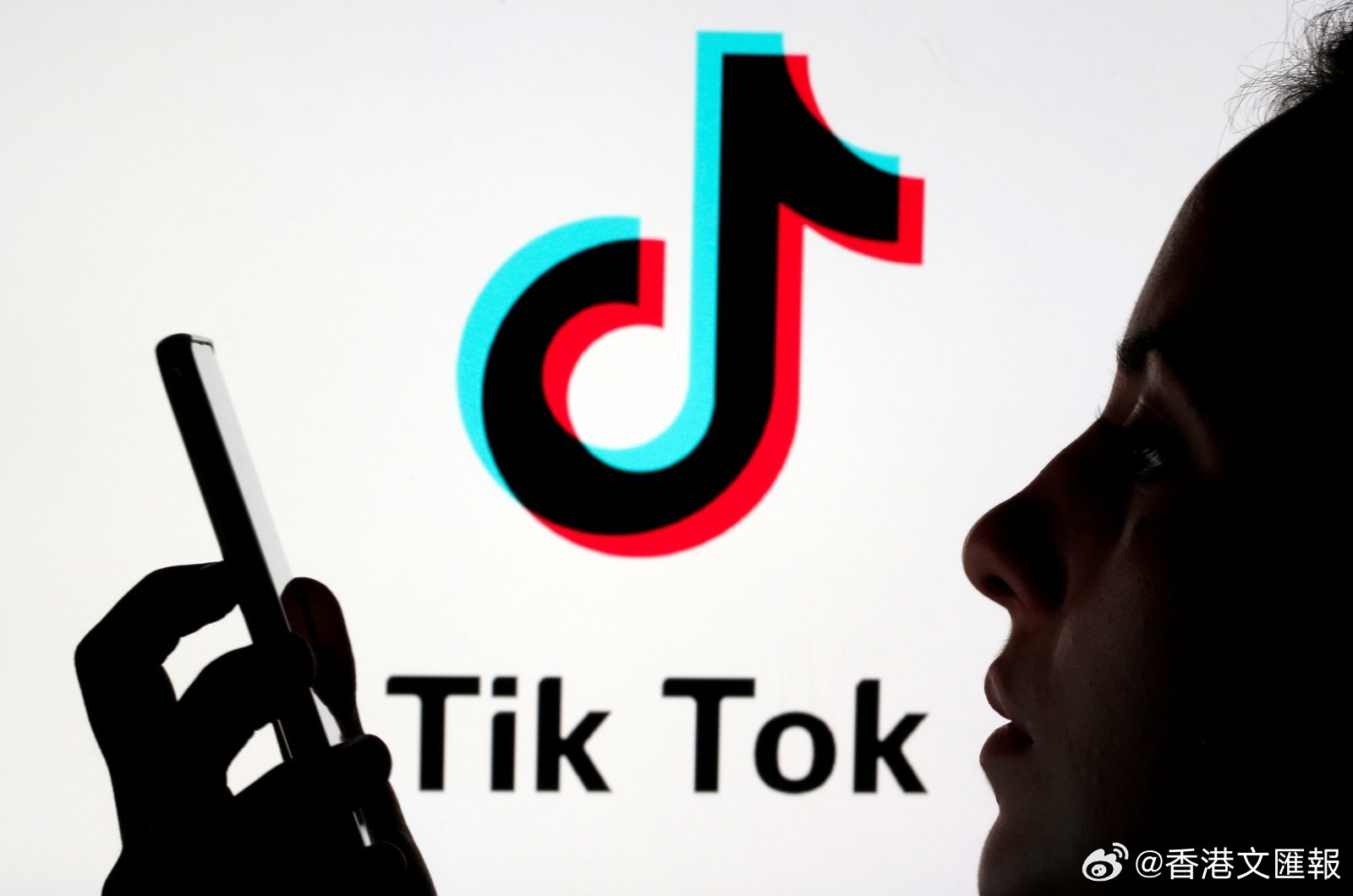 Reddit联合创始人拟购TikTok，区块链与社交媒体的融合前景