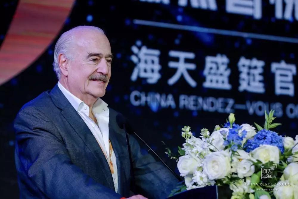 CoinEx亮相Token2049迪拜盛会，首席执行官杨海坡倾力支持独家活动，白金赞助商的空中之旅